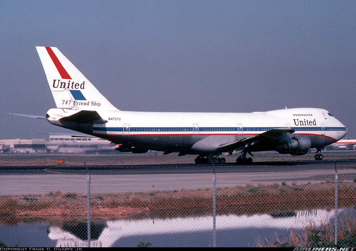 AURM0011A United Airlines B747-100 Aurora400 1:400
