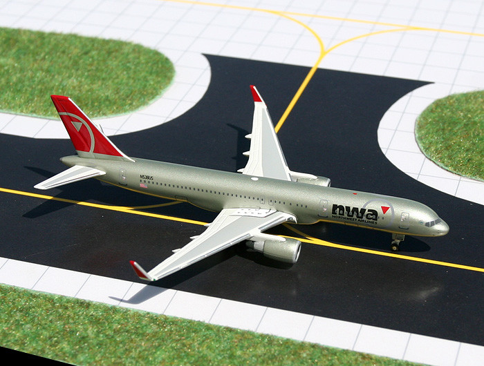 GJNWA820 Northwest Airlines B757-200(W) GeminiJets 1:400
