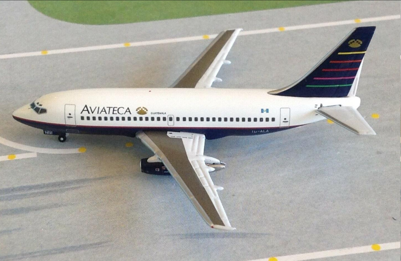Aviateca Aviateca Guatemala B737-200 LCTGALA Latin Classics 1:400 » AviaMini México